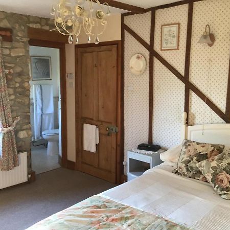 Barn Park Farm, Bed And Breakfast Stockland Ngoại thất bức ảnh