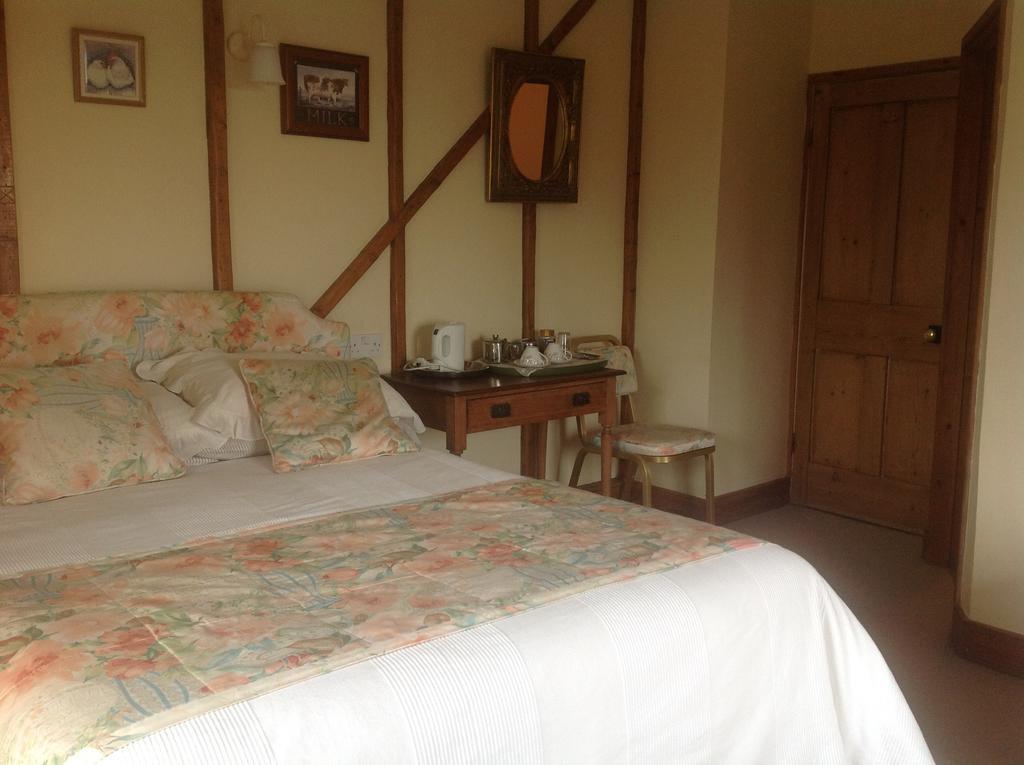 Barn Park Farm, Bed And Breakfast Stockland Ngoại thất bức ảnh